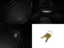 画像をギャラリービューアに読み込む, CHANEL シャネル ボストンバッグ 旅行バッグ キャビアスキン 2番台 ゴールド金具 2WAY ココマーク 美品 中古 59622