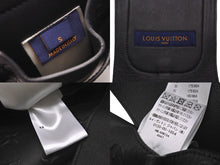 画像をギャラリービューアに読み込む, 極美品 LOUIS VUITTON ルイヴィトン ベスト エンボスミッドレイヤー ベスト モノグラム 2021AW サイズS 1A5VUL 中古 59685
