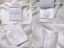 Load image into Gallery viewer, CHANEL シャネル プルオーバーパーカー ココマーク スポーツライン P34152K01049 ホワイト 良品 中古 59797