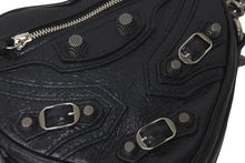 画像をギャラリービューアに読み込む, 極美品 BALENCIAGA バレンシアガ ショルダーバッグ ルカゴール ハートミニ 722781 チェーンショルダー シルバー金具 中古 59850