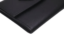 Load image into Gallery viewer, PRADA プラダ 二つ折りコインケース トライアングルロゴ サフィアーノレザー ブラック シルバー金具 良好 中古 59869