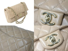 画像をギャラリービューアに読み込む, CHANEL シャネル ショルダーバッグ マトラッセ 25 ダブルフラップ 12番台 ベージュ ラムスキン ゴールド金具 良品 中古 59874