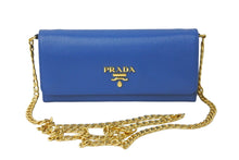 Load image into Gallery viewer, 極美品 PRADA プラダ 長財布 チェーンショルダーストラップ付き サフィアーノルクス ブルエッテ 1BP290 ダークブルー 中古 59892