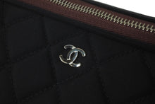 画像をギャラリービューアに読み込む, 極美品 CHANEL シャネル ココマーク ナイロンキルティング PCケース 17番台 ブラック ワインレッド 中古 59904
