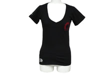 画像をギャラリービューアに読み込む, CHROME HEARTS クロムハーツ 半袖Ｔシャツ ホースシュー セメタリークロス プリント V ネック レディース ブラック 美品 中古 59937