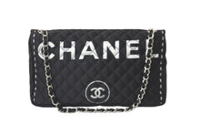 Load image into Gallery viewer, CHANEL シャネル ショルダーバッグ マトラッセ ロゴバッグ 2way チェーン ショルダーバッグ 11番台 シルバー金具 美品 中古 60045