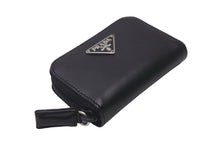 Load image into Gallery viewer, 極美品 PRADA プラダ M682A トライアングルロゴ ６連 キーケース サフィアーノレザー ブラック シルバー金具 中古 60081