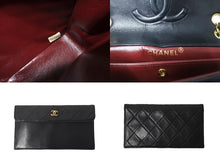 Load image into Gallery viewer, CHANEL シャネル チェーンショルダーバッグ マトラッセ23 ポーチ付き 1番台 ラムスキン ラック ゴールド金具 美品 中古 60102