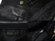 画像をギャラリービューアに読み込む, CHANEL シャネル チョコバー ワンショルダーバッグ ラムスキン 7番台 ブラック ココマーク ゴールド金具 美品 中古 60103