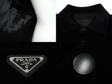 Load image into Gallery viewer, PRADA プラダ 長袖 シャツ ジャケット 23SS ベルベット トライアングルロゴ ブラック サイズS SC657 良品 中古 60156
