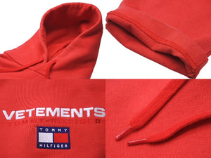 VETEMENTS × TOMMY ヴェトモン トミー パーカー 刺繍 WSS18TR24 コットン レッド XS サイズ 美品 中古 60161