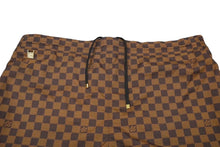 Load image into Gallery viewer, LOUIS VUITTON ルイヴィトン ダミエ スイムショーツ ブラウン ゴールド金具 ナイロン系 サイズXL 中古 60165