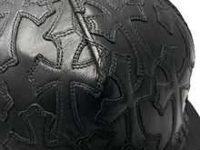 画像をギャラリービューアに読み込む, CHROME HEARTS クロムハーツ セメタリークロス パッチ レザー トラッカー キャップメッシュ キャップ ブラック 美品 中古 60189
