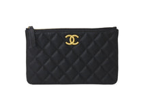 画像をギャラリービューアに読み込む, 新品同様 CHANEL シャネル ポーチ マトラッセ キャビアスキン ココマーク ブラック ランダム番号 ゴールド金具 中古 60249