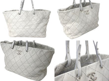 画像をギャラリービューアに読み込む, CHANEL シャネル ココマーク トートバッグ オンザロード 13番台 ワイルドステッチ レザー グレー シルバー金具 美品 中古 60349