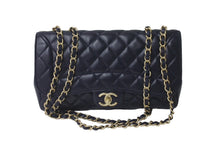 画像をギャラリービューアに読み込む, 極美品 CHANEL シャネル チェーンショルダーバッグ シングルフラップ マトラッセ23 21番台 ラムスキン ネイビー ゴールド金具 中古 60362