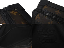 Load image into Gallery viewer, 極美品 LOUIS VUITTONルイヴィトン ソフトトランク ショルダーバッグ モノグラム ソーラーレイ M44478 ブラウン ブラック中古 60381