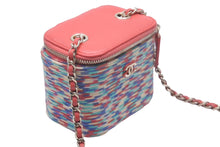 Load image into Gallery viewer, 極美品 CHANEL シャネル チェーンショルダーバッグ バニティバッグ ラムスキン コットン 31番台 2021-22年 マルチカラー 中古 60384