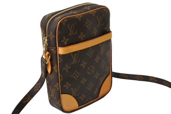 Very Good Condition LOUIS VUITTON Shoulder Bag Danube Brown Monogram M45266 Used 60601
