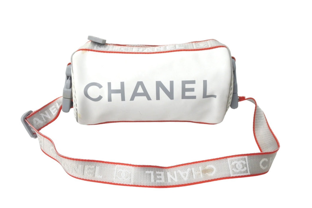 CHANEL シャネル スポーツライン ショルダーバッグ ドラム型 10番台 ナイロン キャンバス ホワイト グレー レッド 良品 中古 60980  – Casanova Vintage