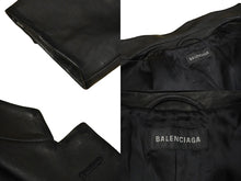 Load image into Gallery viewer, BALENCIAGA バレンシアガ 22AW レザーテーラードジャケット サイズ42 羊革 ブラック 袖ロゴ 721866 美品 中古 61151