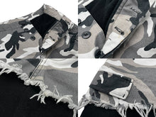 Load image into Gallery viewer, VETEMENTS ヴェトモン カーゴ ジョギングパンツ サイズM カモフラ 切り替えデザイン スウェットパンツ USS197004 美品 中古 61432